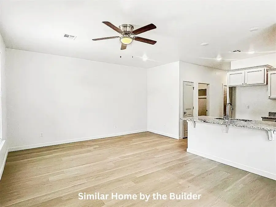 914 SW D Avenue, Lawton, OK 73501 - #3