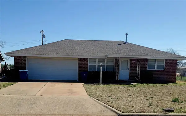313 Bryan Avenue, Burns Flat, OK 73647