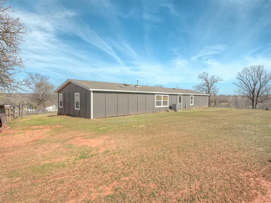 1650 Hayfield Road, Norman, OK 73026 - #3