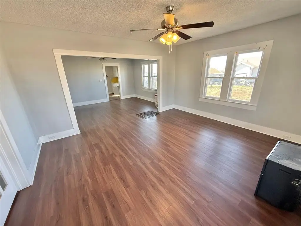 114 S 5th Street, Sentinel, OK 73664 - #1