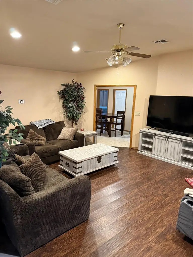 2812 N Towne Drive, Altus, OK 73521 - #2