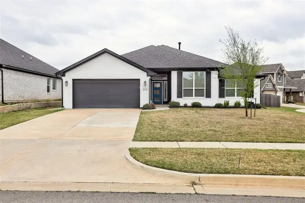 2221 NW 179th Street, Edmond, OK 73012