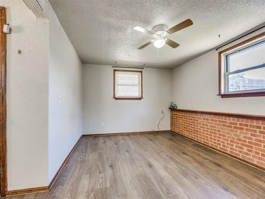 3637 Firethorn Drive, Oklahoma City, OK 73115 - #2