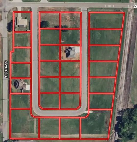 2 Flintlock Trail, Clinton, OK 73601 - #1