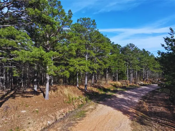 186 Watson Run, Broken Bow, OK 74728