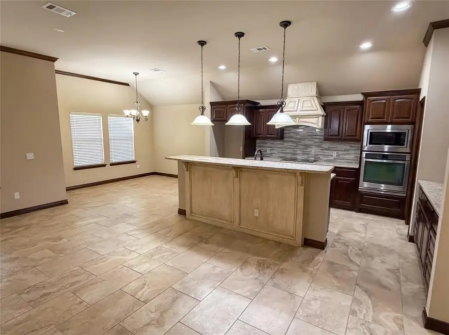 612 SW 149th Place, Oklahoma City, OK 73170 - #2