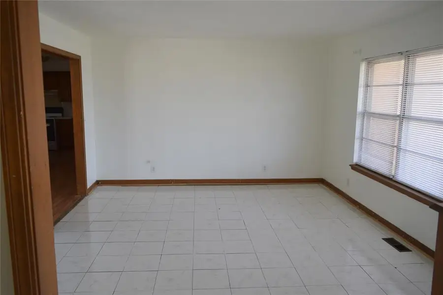 508 Cottonwood Lane, Tecumseh, OK 74873 - #3