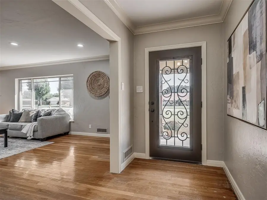 405 S Pine Street, Crescent, OK 73028 - #2