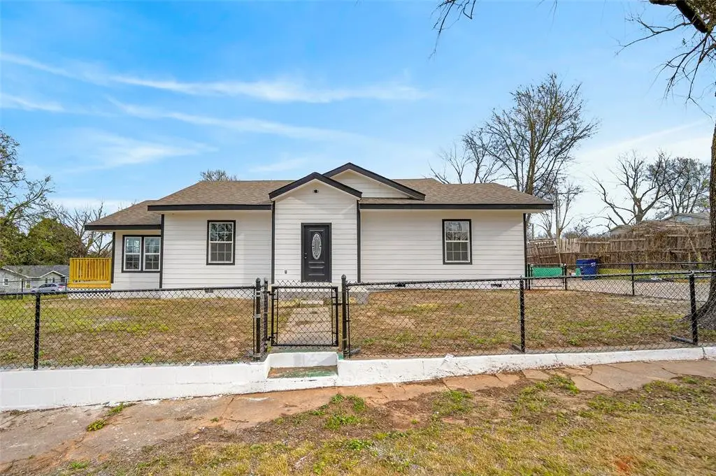 204 E Seminole Street, Wynnewood, OK 73098 - #1
