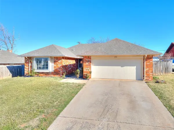 313 W Grand Teton Court, Yukon, OK 73099