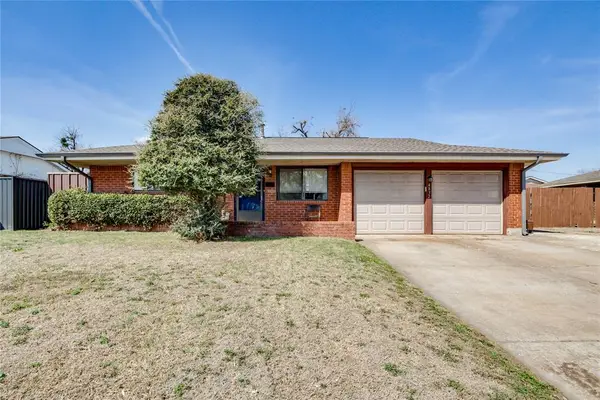 4832 Park Vista Drive, Del City, OK 73115