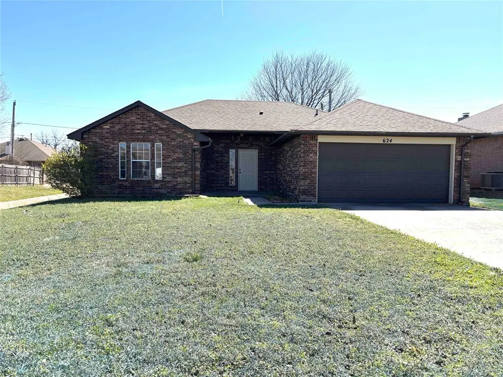 624 NW 21st Street, Moore, OK 73160 - #1
