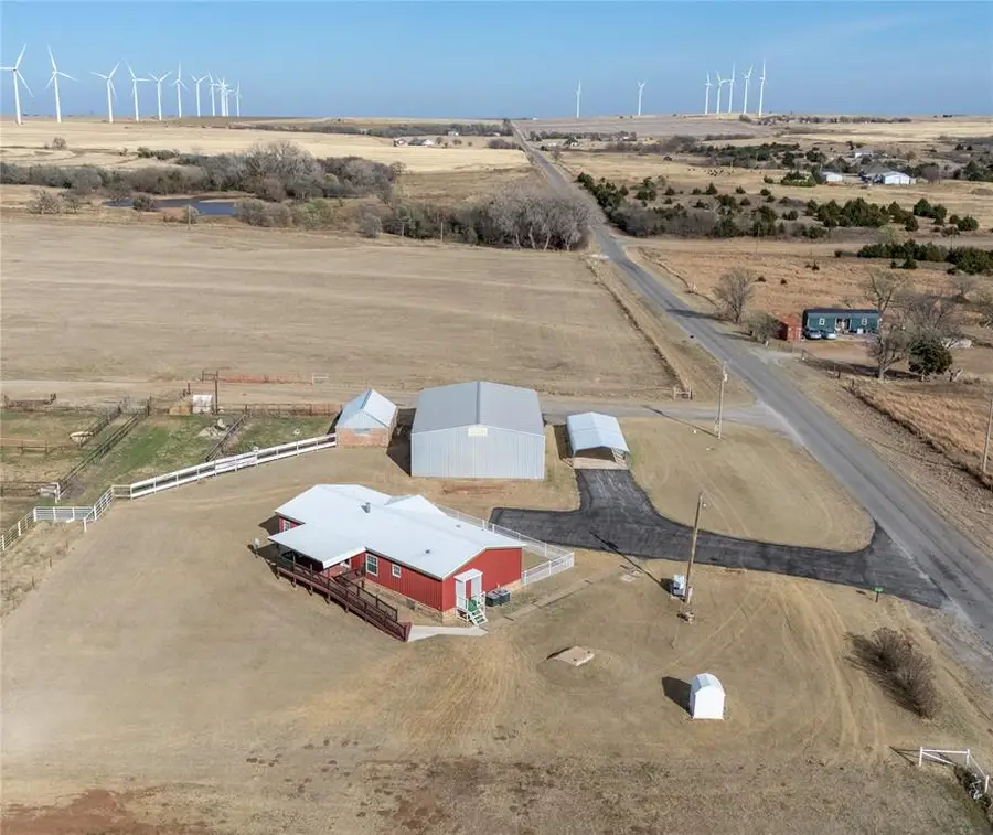 24079 E 1070 Road, Weatherford, OK 73096 - #3