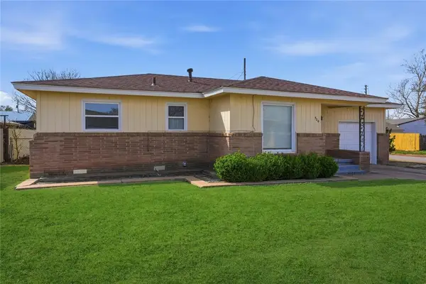 520 W Martha Street, Altus, OK 73521