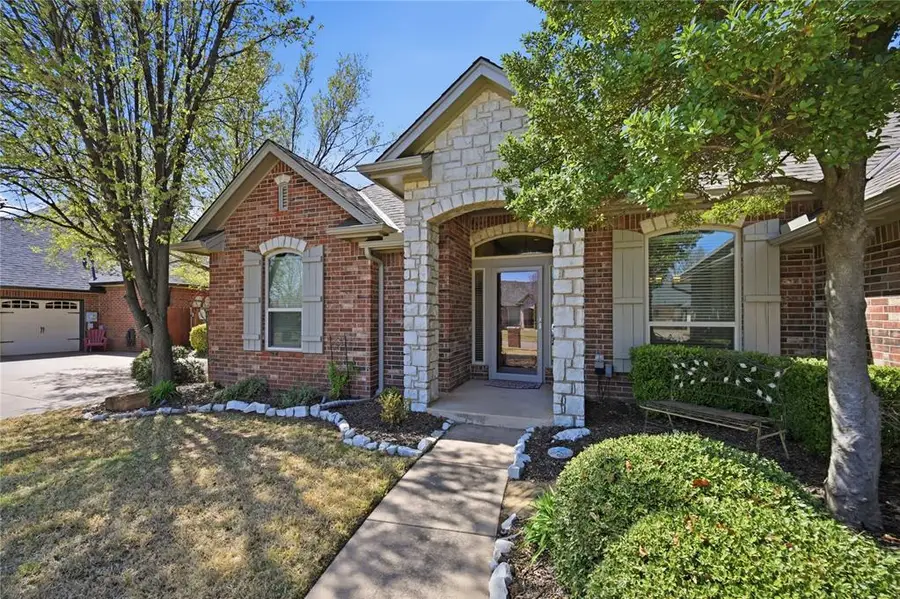 14621 Lamplight Lane, Edmond, OK 73013 - #3