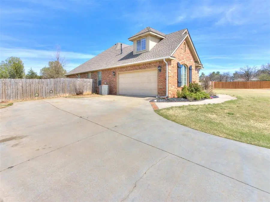 17215 Seaman Drive, Choctaw, OK 73020 - #3