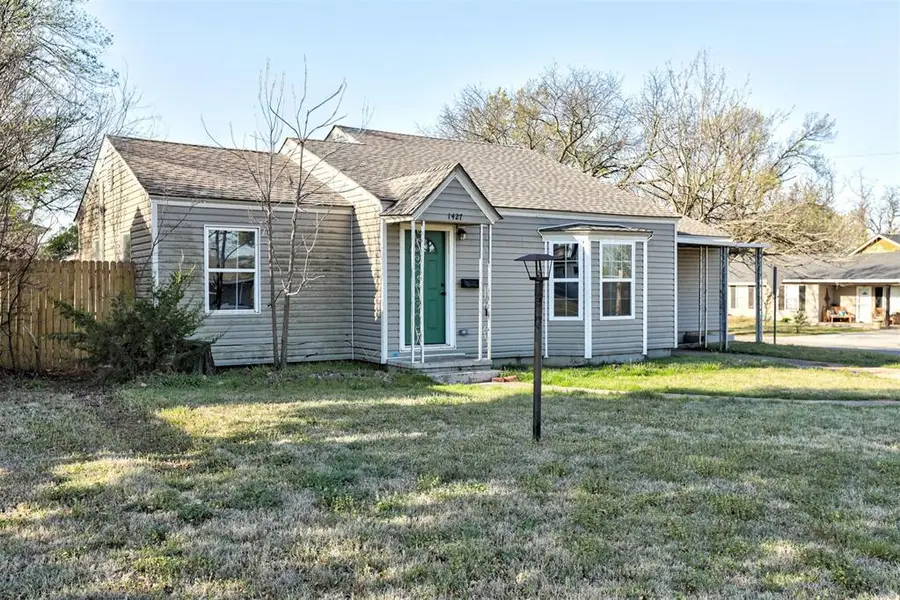 1427 W Chickasha Avenue, Chickasha, OK 73018 - #3