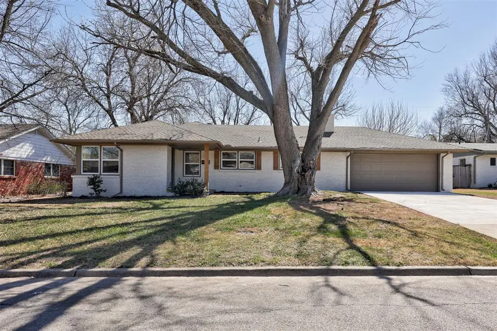 2604 Kings Way, The Village, OK 73120 - #1