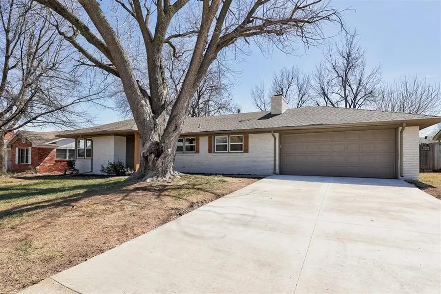 2604 Kings Way, The Village, OK 73120 - #3