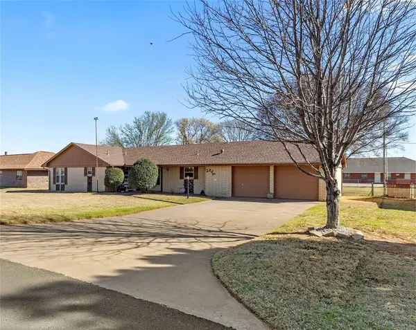 2020 E Lawter Road, Weatherford, OK 73096