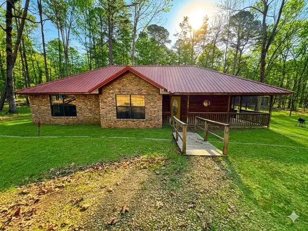 106 Tranquil Lane, Broken Bow, OK 74728
