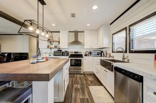 13262 Southerland Road, Blanchard, OK 73010