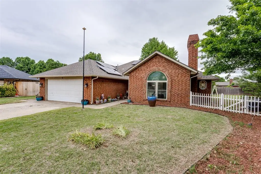 4605 Osborn Lane, Yukon, OK 73099 - #1