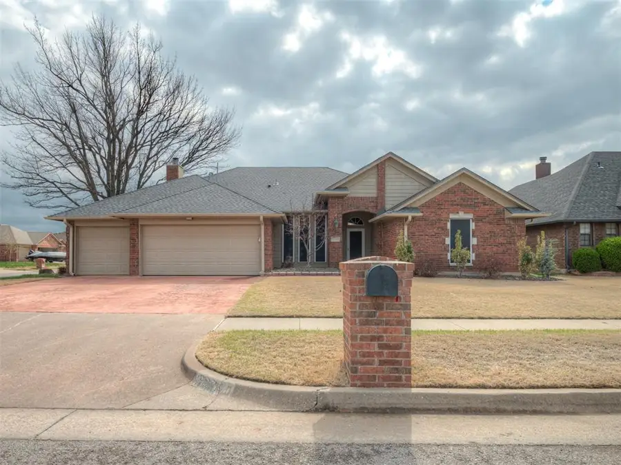 8300 NW 107th Street, Oklahoma City, OK 73162 - #2