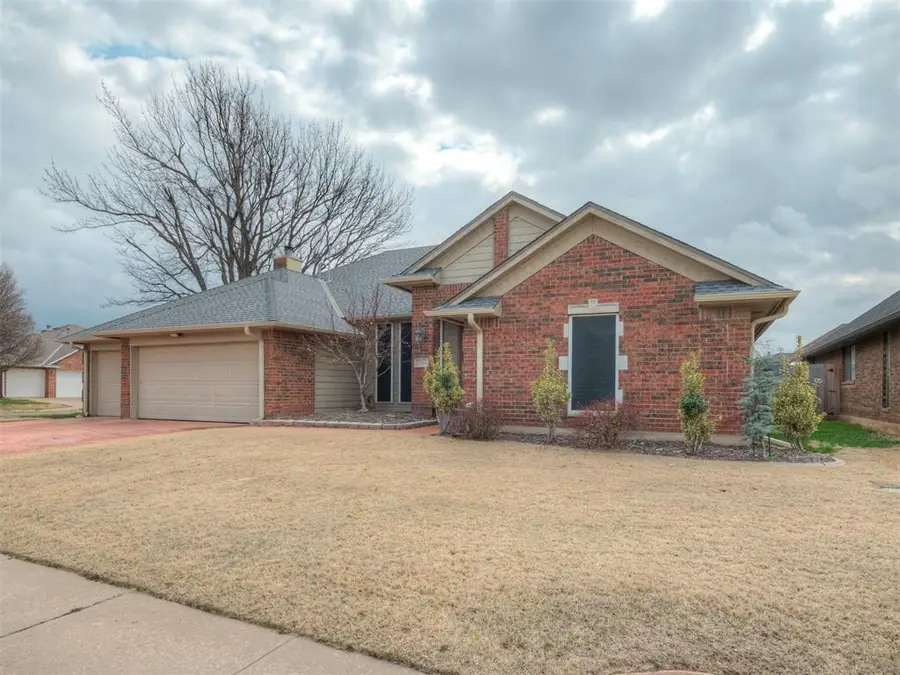 8300 NW 107th Street, Oklahoma City, OK 73162 - #3