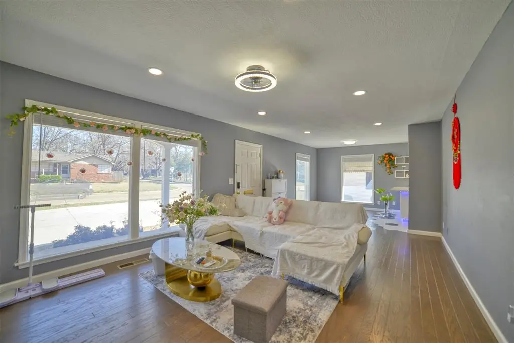 4301 N Indiana Avenue, Oklahoma City, OK 73118 - #1