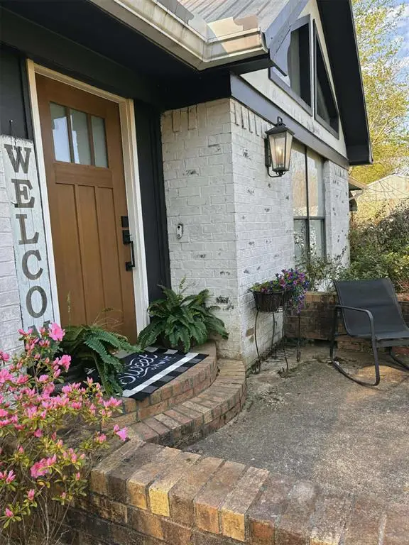 402 Elm Street, Broken Bow, OK 74728 - #3