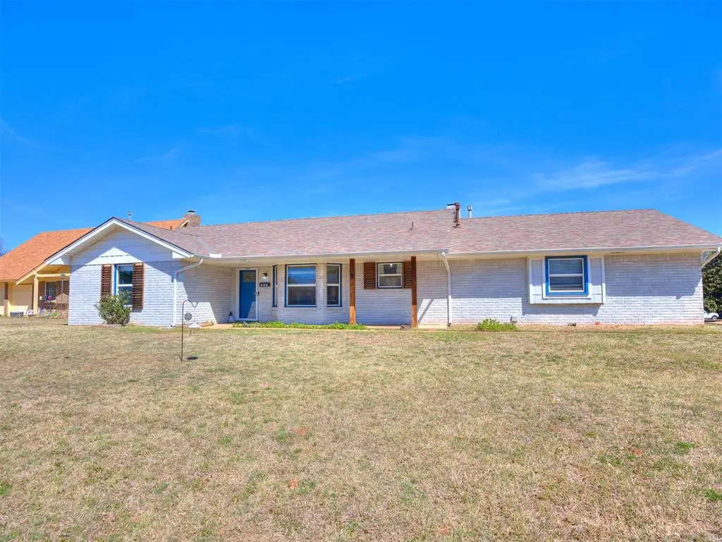 323 Willow Creek Circle, Norman, OK 73071 - #1