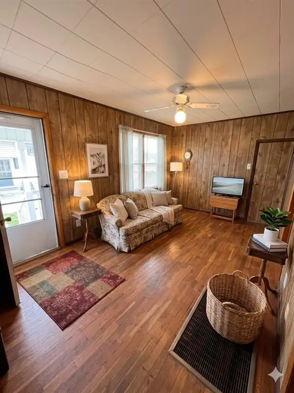 1312 N Elm Street, Guthrie, OK 73044 - #2