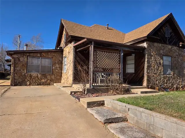 1102 N Park Avenue, Shawnee, OK 74801 - #1