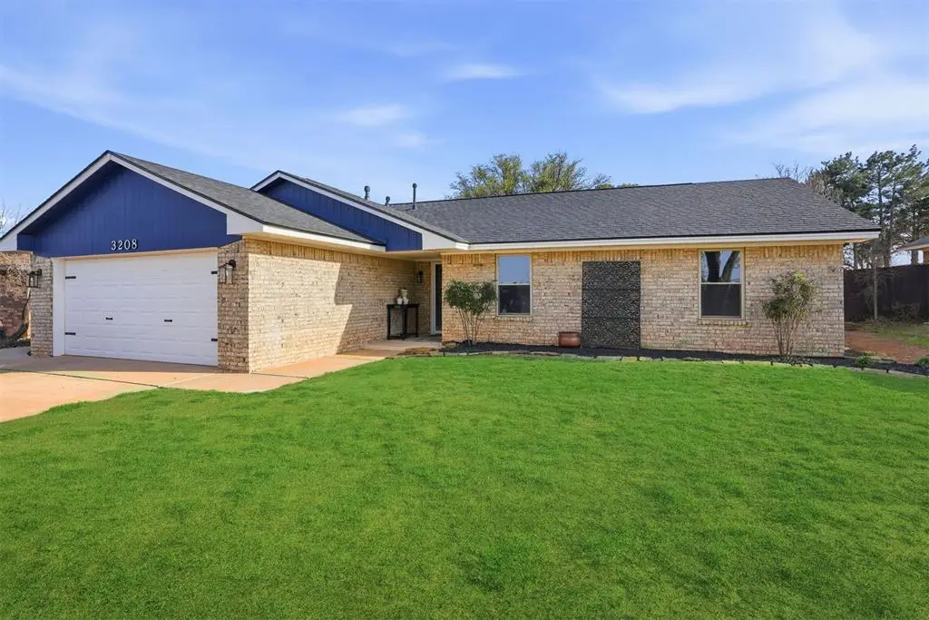 3208 Gettysburg Drive, Altus, OK 73521 - #1