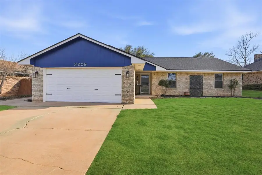 3208 Gettysburg Drive, Altus, OK 73521 - #3