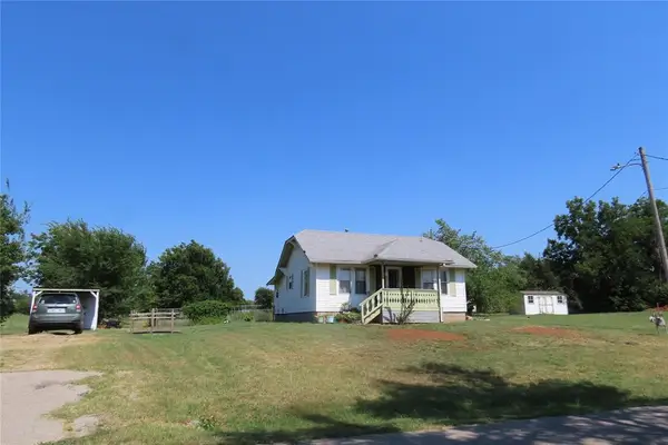 624 S Hazel Street, Guthrie, OK 73044