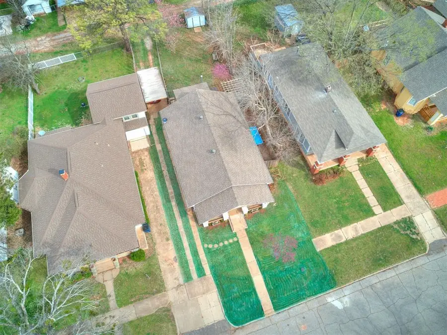 410 E Washington Avenue, Guthrie, OK 73044 - #3