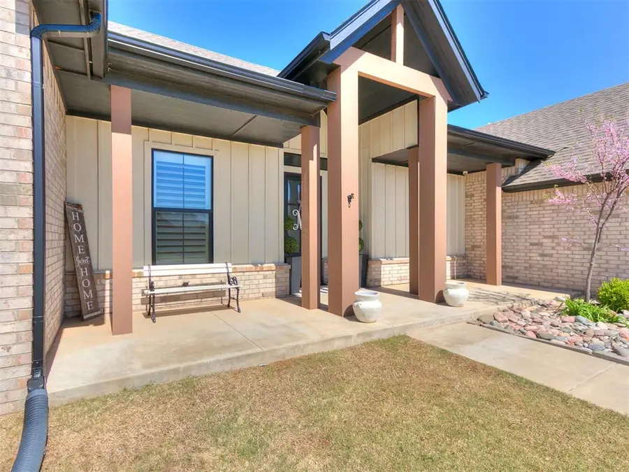 4820 Mustang Park Boulevard, Mustang, OK 73064 - #2