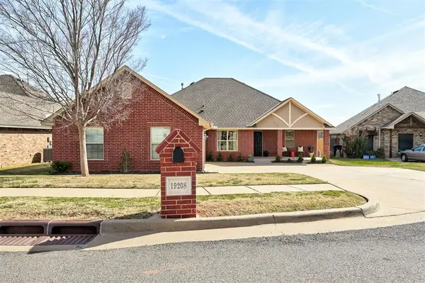 19208 Blossom Court, Edmond, OK 73012