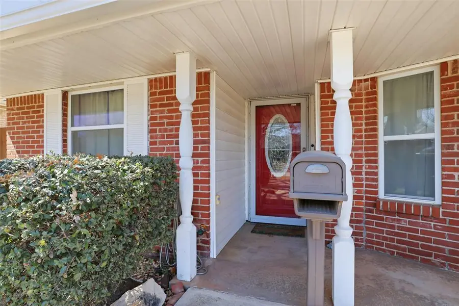 3719 Bella Vista Drive, Midwest City, OK 73110 - #2