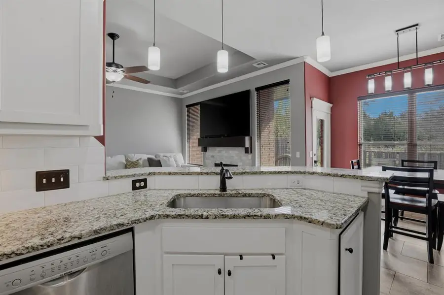 2108 Timber Xing, Yukon, OK 73099 - #3