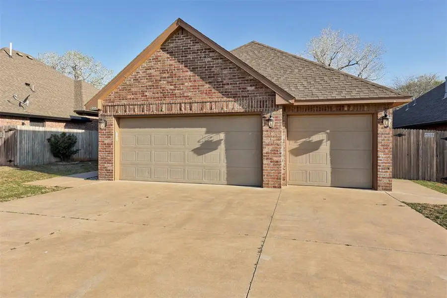 11933 SW 17th Street, Yukon, OK 73099 - #2
