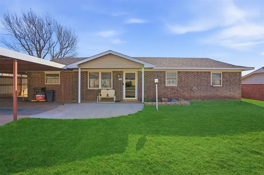 131 Ridgeline Drive, Weatherford, OK 73096 - #3