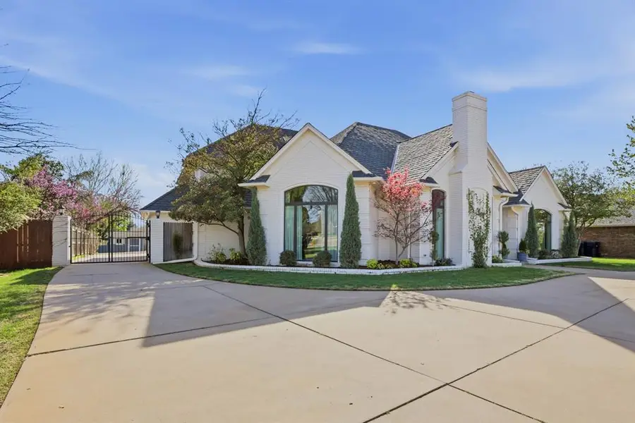 708 Glenlake Drive, Edmond, OK 73013 - #2