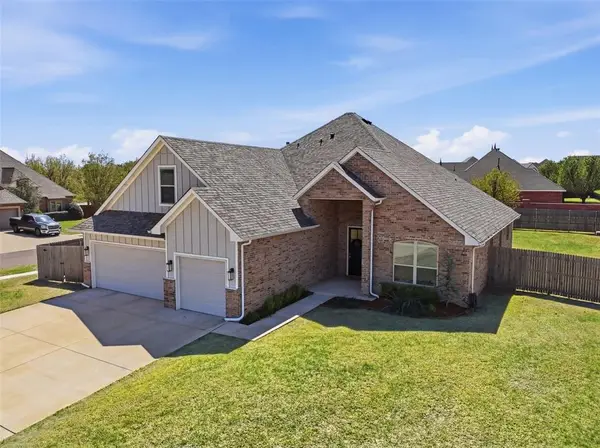 11404 NW 113th Court, Yukon, OK 73099