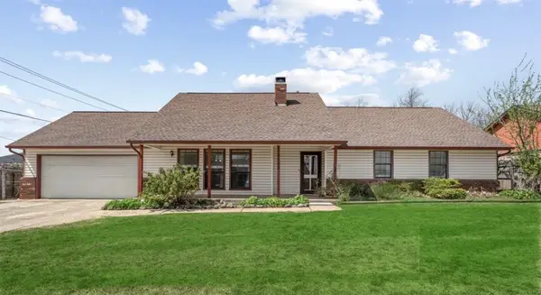 2109 N Lincoln Avenue, Moore, OK 73160