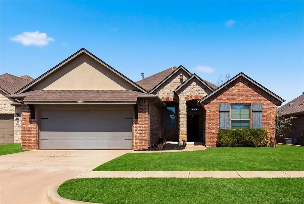 905 NW 189th Circle, Edmond, OK 73012 - #1