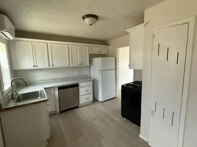 3313 S Liberty, Oklahoma City, OK 73119 - #3