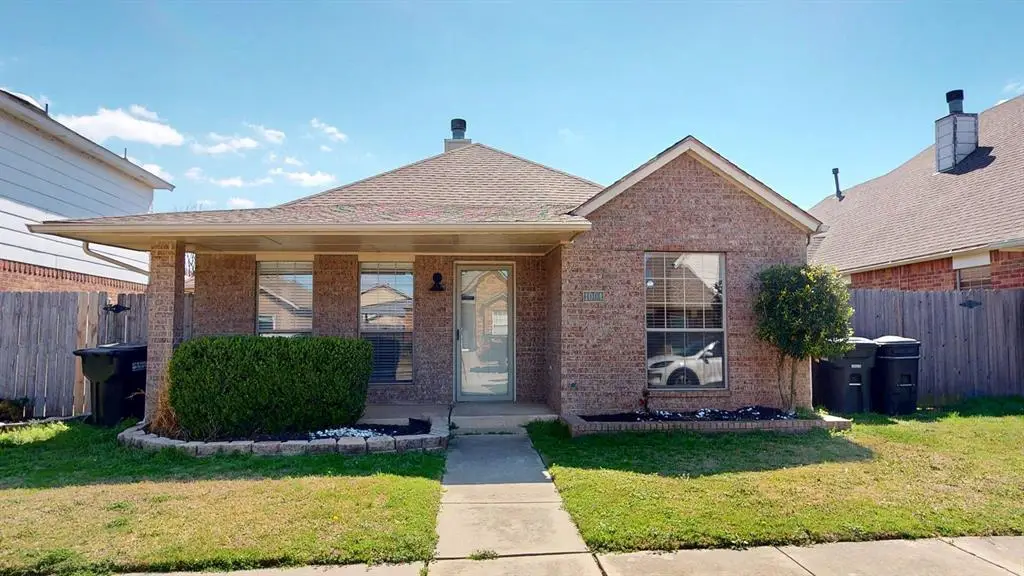 1004 SW 23rd Street, Moore, OK 73170 - #1